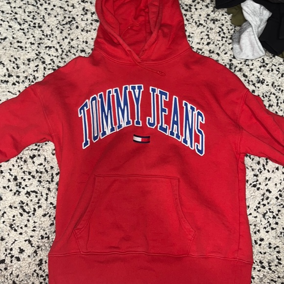 Tommy Hilfiger Other - Tommy jeans men’s small red hoodie